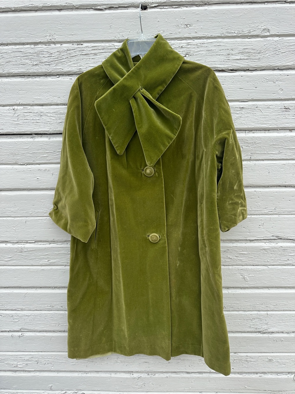 Vintage Sport Ease Fashions Olive Green Velvet Women's Cape Coat - Picture 4 of 5